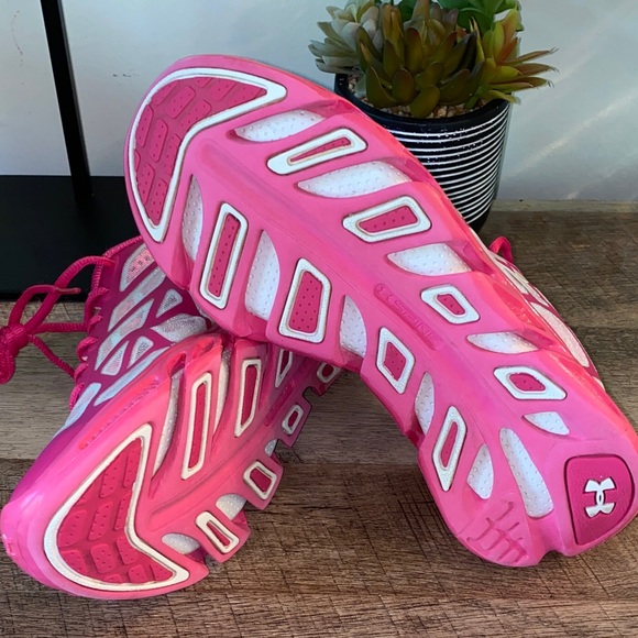 Under Armour Spine Youth Pink & White Running Sneakers Size 6.5Y / Women’s 7.5/8 - Picture 14 of 15